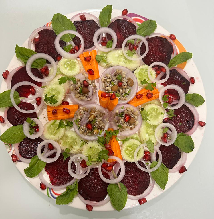 Bahurangi Salad