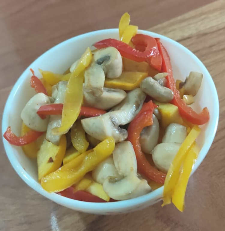 Succini Salad