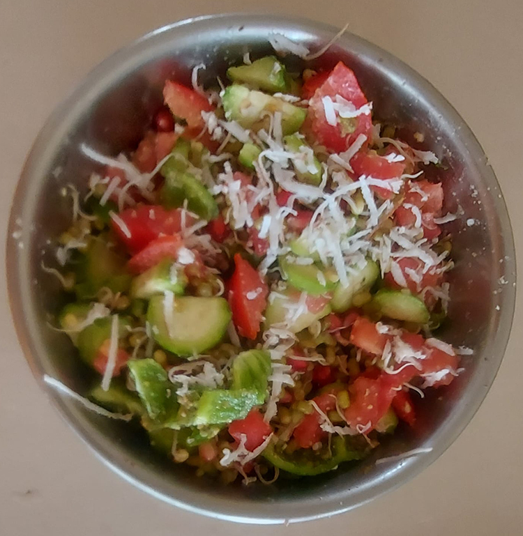 Ridge Gourd Sprouts salad