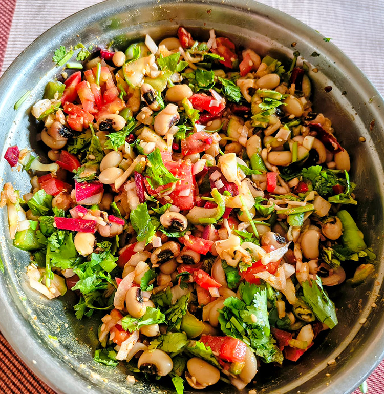  
                                Lobiya (White Chavali)salad