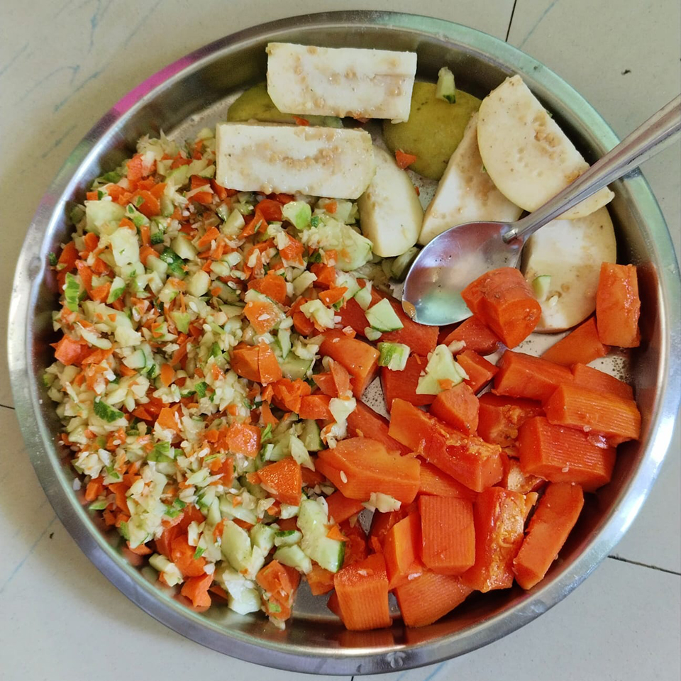 Cucumber Beetroot Salad 