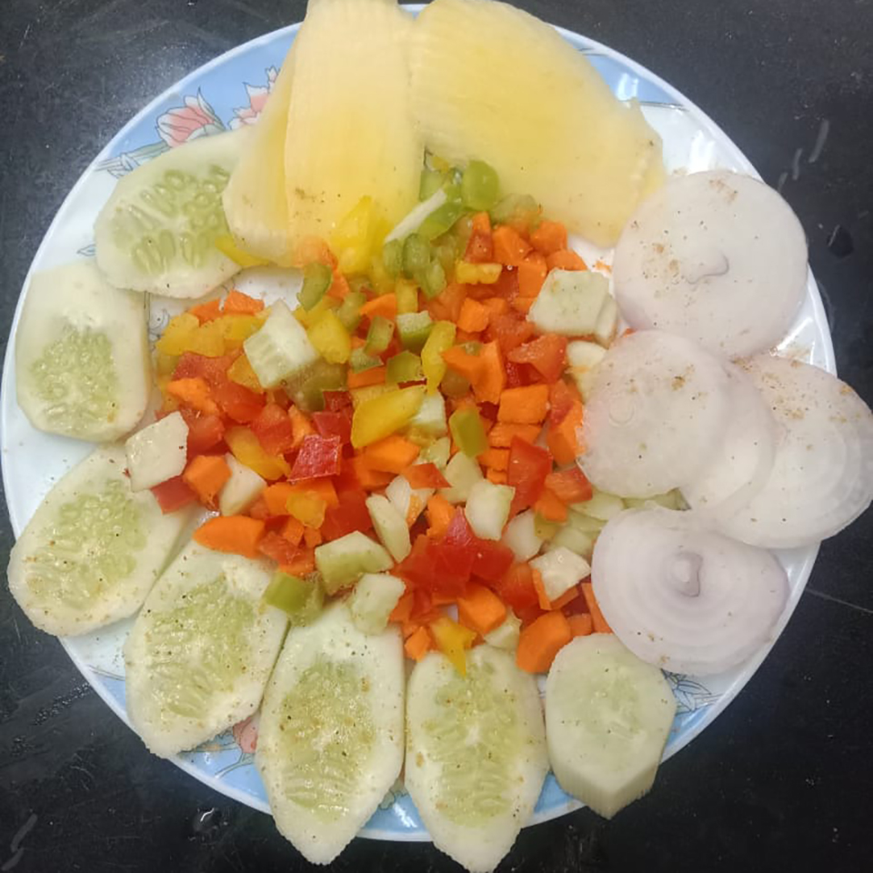 Capsicum Raw Mango Salad 