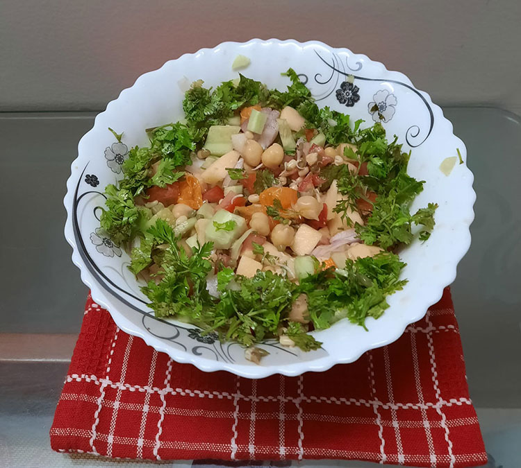 Kabuli Chana salad 