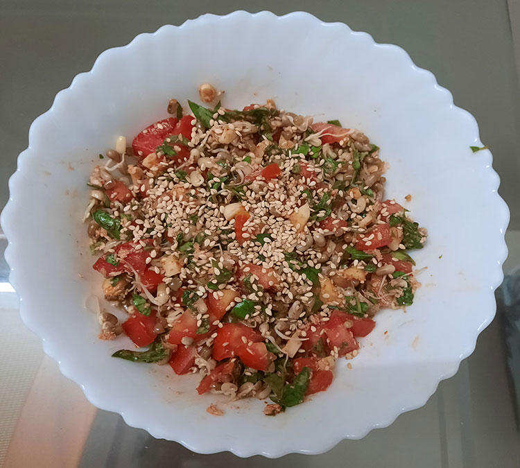 Matki Methi salad 